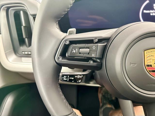 2026 Porsche Cayenne Unknown