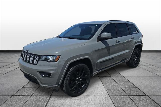2021 Jeep Grand Cherokee Laredo X 4x4 for sale in Wichita, KS
