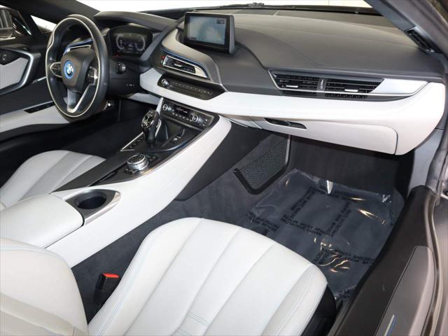 2015 BMW i8 Unknown