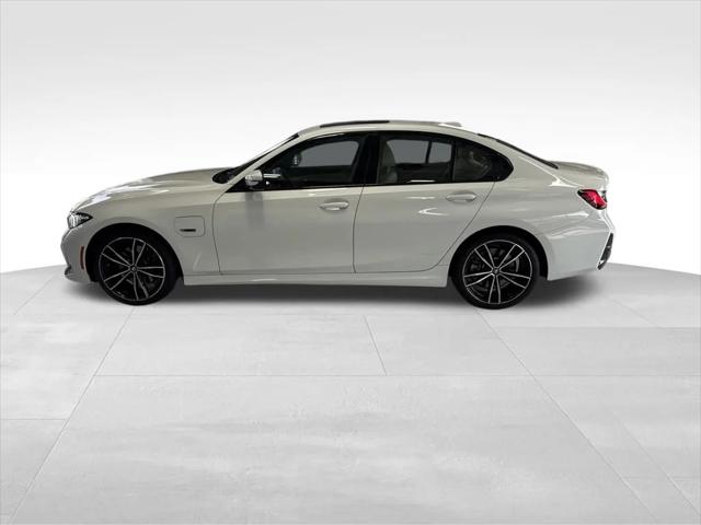 2023 BMW 330e 330e iPerformance 2023 BMW 330e 330e iPerformance