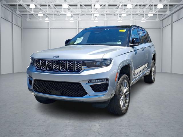 2024 Jeep Grand Cherokee Summit 4x4 2024 Jeep Grand Cherokee Summit 4x4