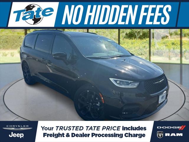 2026 Chrysler Pacifica Select for sale in Frederick, MD