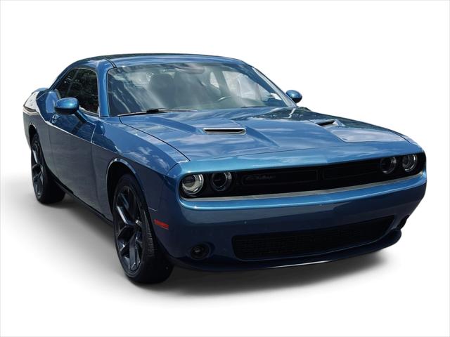 2022 Dodge Challenger SXT