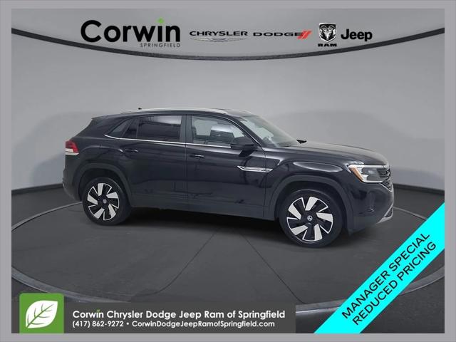 2026 Volkswagen Atlas Cross Sport SE with Technology for sale in Springfield, MO