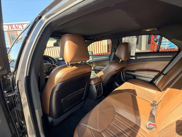 2019 Chrysler 300 300C