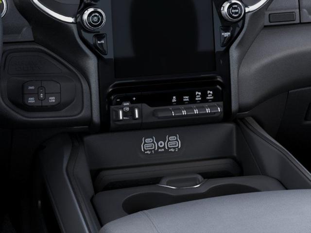 2026 Ram 2500 Big Horn Crew Cab 4x4 64 Box