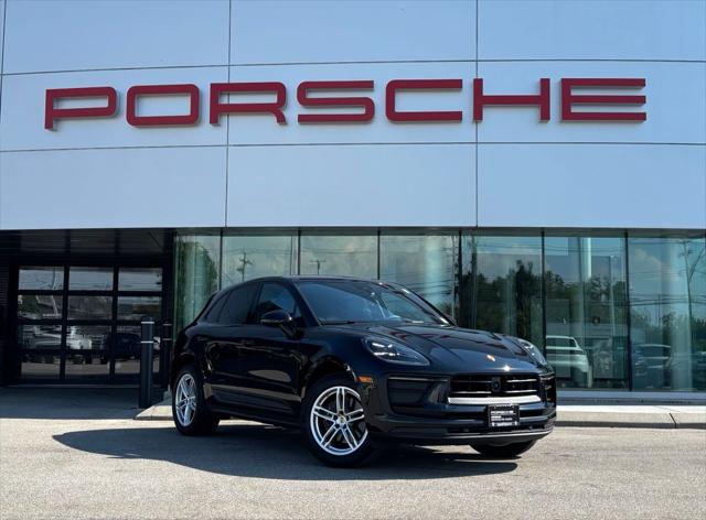 2026 Porsche Macan Base