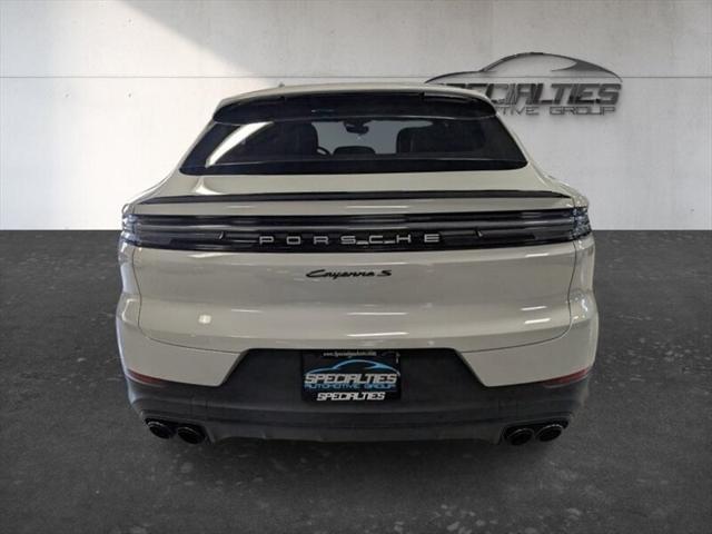 2024 Porsche Cayenne S