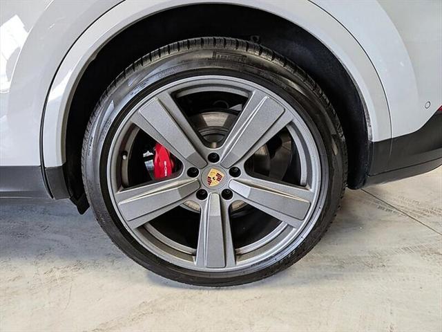 2024 Porsche Cayenne S