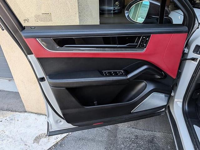 2024 Porsche Cayenne S