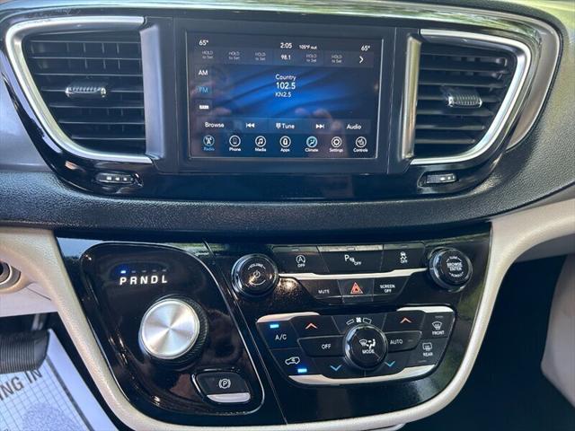 2020 Chrysler Pacifica Touring L
