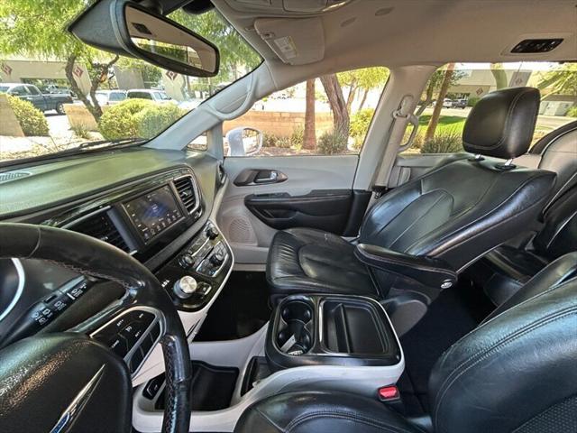 2020 Chrysler Pacifica Touring L