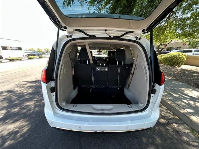 2020 Chrysler Pacifica Touring L