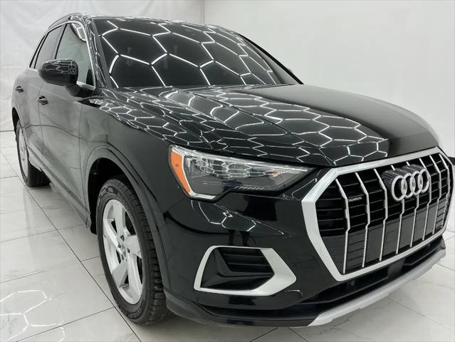 2020 Audi Q3 Premium 45 TFSI quattro Tiptronic