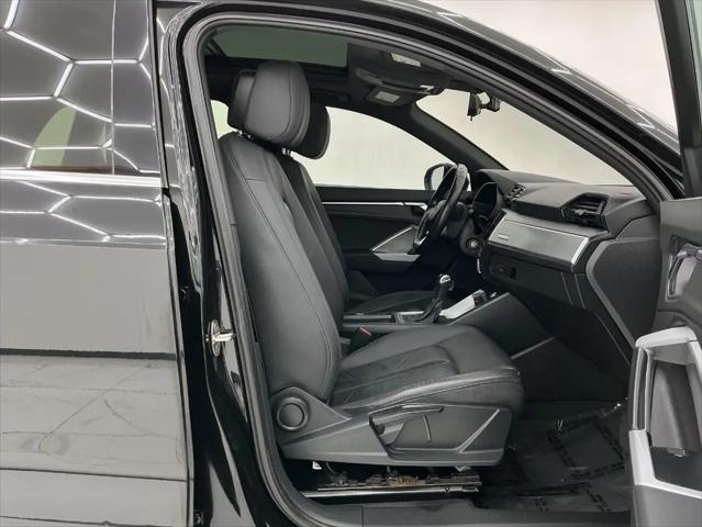 2020 Audi Q3 Premium 45 TFSI quattro Tiptronic