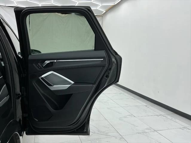 2020 Audi Q3 Premium 45 TFSI quattro Tiptronic