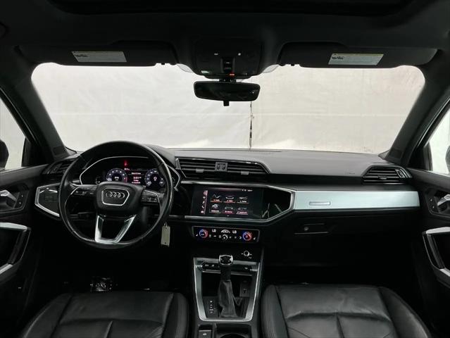 2020 Audi Q3 Premium 45 TFSI quattro Tiptronic
