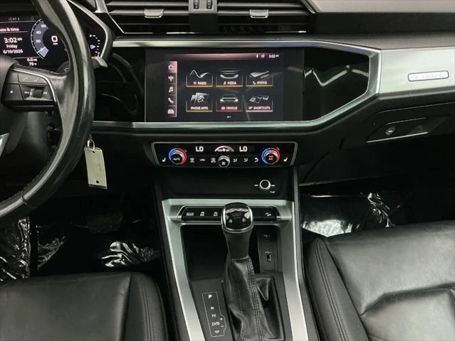 2020 Audi Q3 Premium 45 TFSI quattro Tiptronic