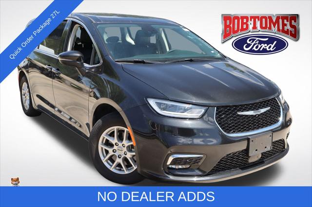 2023 Chrysler Pacifica Touring L for sale in McKinney, TX