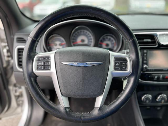 2012 Chrysler 200 Limited