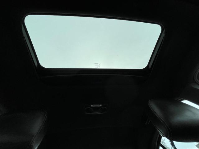 2012 Chrysler 200 Limited