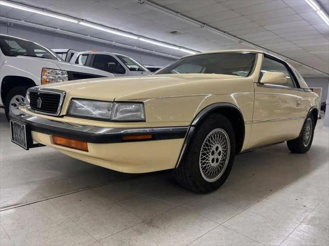 1990 Chrysler Lebaron Base 2dr Convertible for sale in Twinsburg, OH