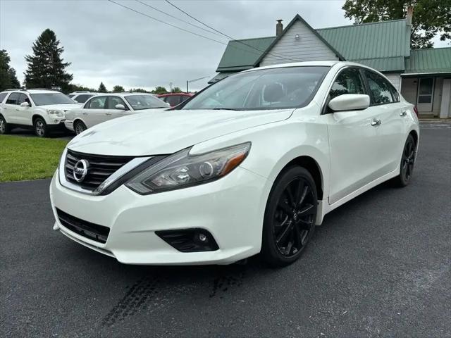 2017 Nissan Altima 2.5 SR for sale in Plainfield, IN
