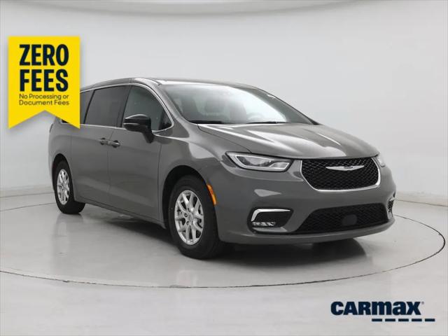 2025 Chrysler Pacifica Select for sale in Norman, OK
