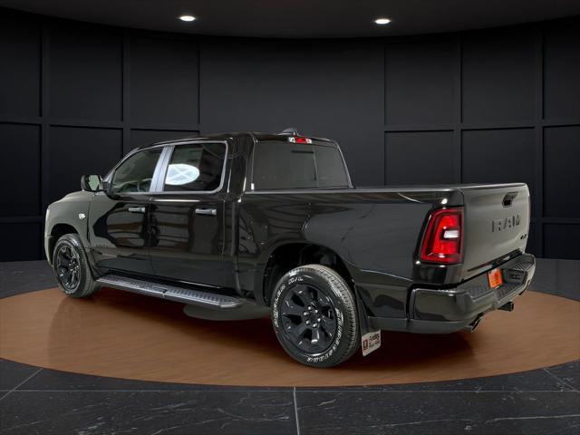 2026 RAM 1500 RAM 1500 EXPRESS CREW CAB 4X4 57 BOX
