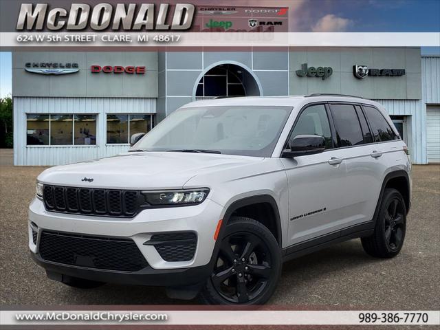 2024 Jeep Grand Cherokee Altitude X 4x4 for sale in Clare, MI