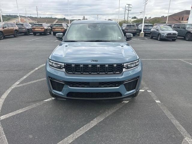 2027 Jeep Grand Cherokee GRAND CHEROKEE LIMITED 4X4
