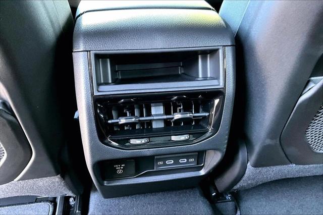 New 2027 High-Gloss Black Paint Jeep Laredo image 14