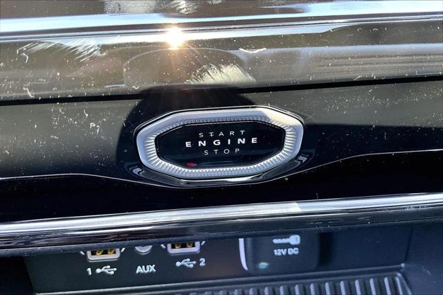New 2027 High-Gloss Black Paint Jeep Laredo image 16