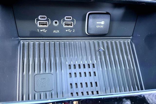 New 2027 High-Gloss Black Paint Jeep Laredo image 23
