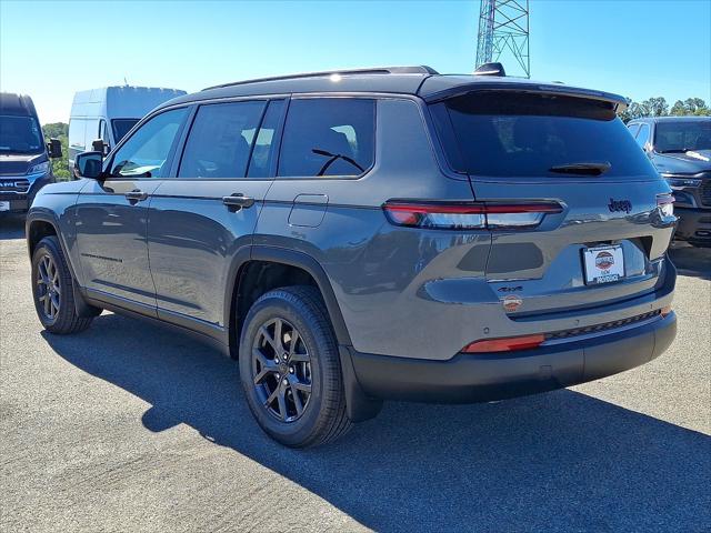 2027 Jeep Grand Cherokee GRAND CHEROKEE L LAREDO ALTITUDE 4X4 2027 Jeep Grand Cherokee GRAND CHEROKEE L LAREDO ALTITUDE 4X4