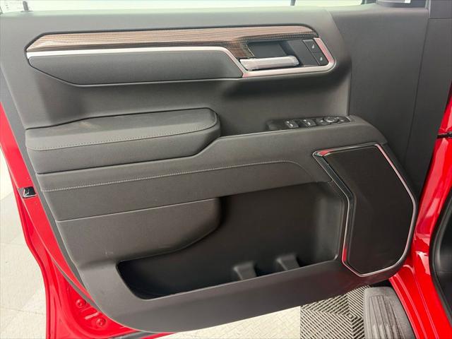 New 2026 Chevrolet Silverado 1500 4WD Crew Cab Standard Bed LT For Sale in Cortland, NY