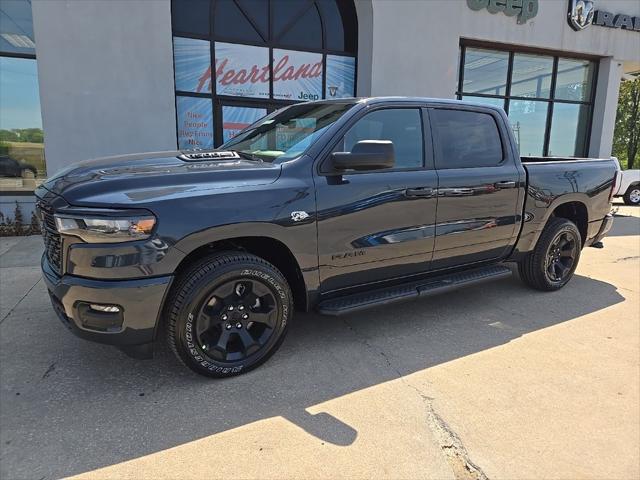 2026 RAM Ram 1500 RAM 1500 EXPRESS CREW CAB 4X4 57 BOX