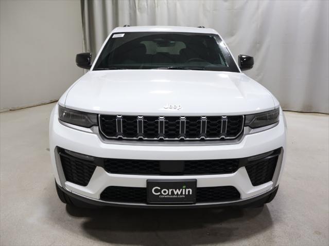 2027 Jeep Grand Cherokee GRAND CHEROKEE LIMITED 4X4