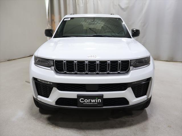 2027 Jeep Grand Cherokee GRAND CHEROKEE LIMITED 4X4