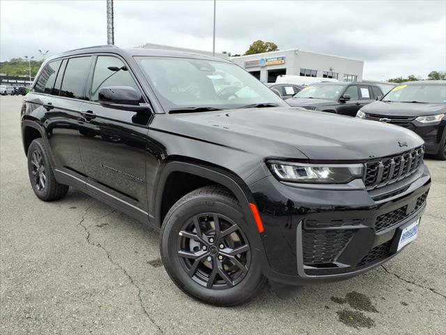 2027 Jeep Grand Cherokee Laredo Altitude 2027 Jeep Grand Cherokee Laredo Altitude