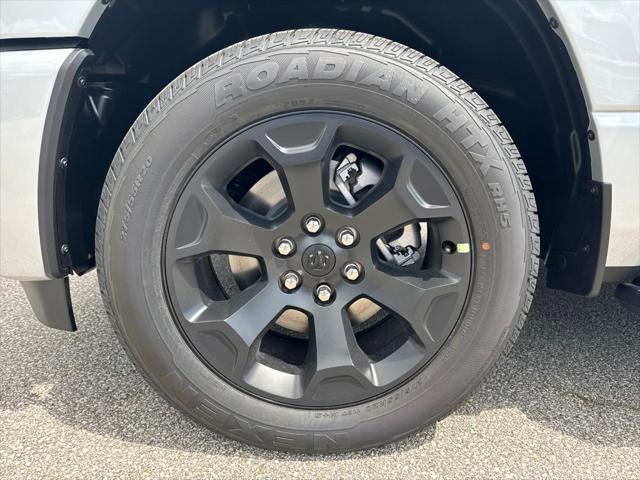 2026 RAM Ram 1500 RAM 1500 EXPRESS CREW CAB 4X4 57 BOX 2026 RAM Ram 1500 RAM 1500 EXPRESS CREW CAB 4X4 57 BOX