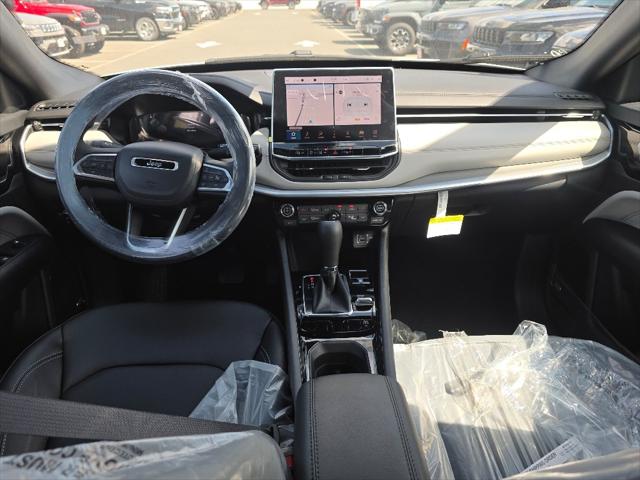 2026 Jeep Compass COMPASS LIMITED 4X4 2026 Jeep Compass COMPASS LIMITED 4X4