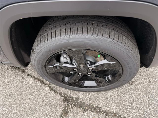 2027 Jeep Grand Cherokee GRAND CHEROKEE LIMITED 4X4 2027 Jeep Grand Cherokee GRAND CHEROKEE LIMITED 4X4