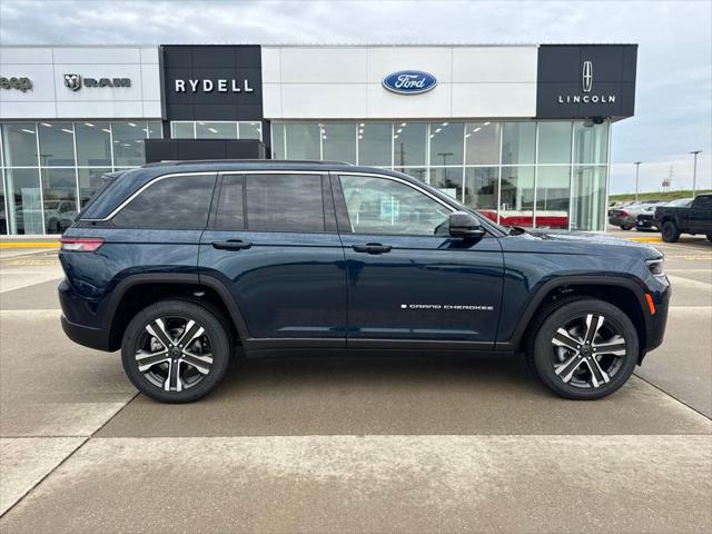 2027 Jeep Grand Cherokee GRAND CHEROKEE LIMITED 4X4