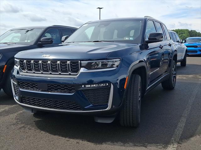 2027 Jeep Grand Cherokee GRAND CHEROKEE LIMITED 4X4