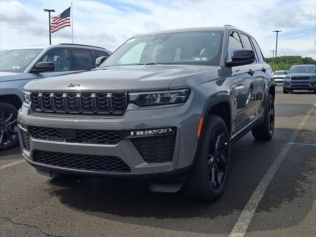 2027 Jeep Grand Cherokee GRAND CHEROKEE LIMITED 4X4