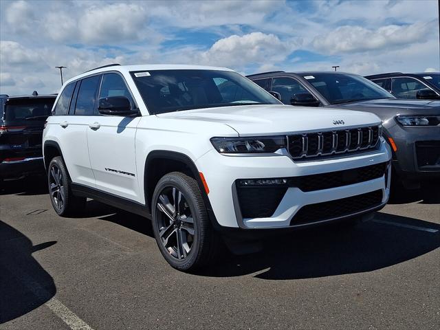 2027 Jeep Grand Cherokee GRAND CHEROKEE LIMITED 4X4 2027 Jeep Grand Cherokee GRAND CHEROKEE LIMITED 4X4