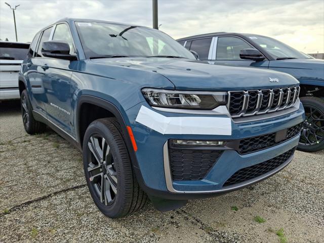 2027 Jeep Grand Cherokee GRAND CHEROKEE LIMITED 4X4
