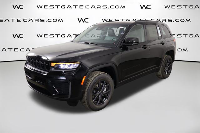2027 Jeep Grand Cherokee Laredo Altitude