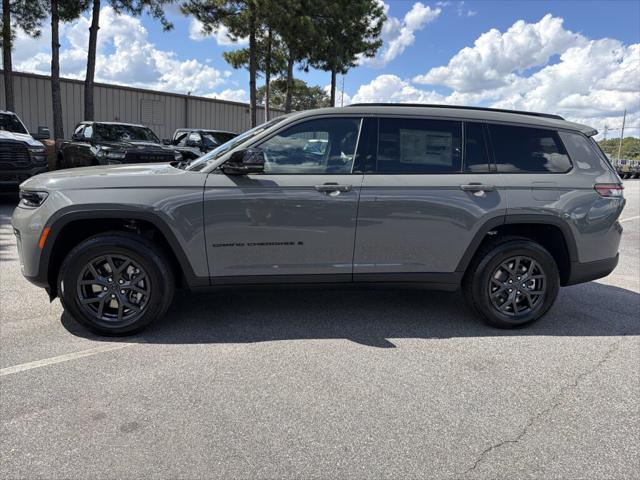 2027 Jeep Grand Cherokee L Laredo Altitude